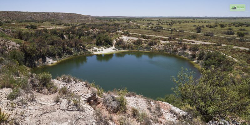 Bottomless Lakes State Park