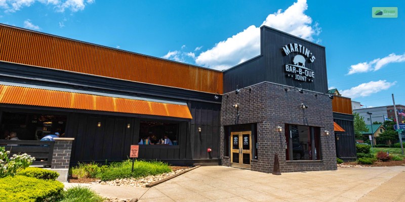 Martin's bar b Que joint - Nashville, TN Midtown