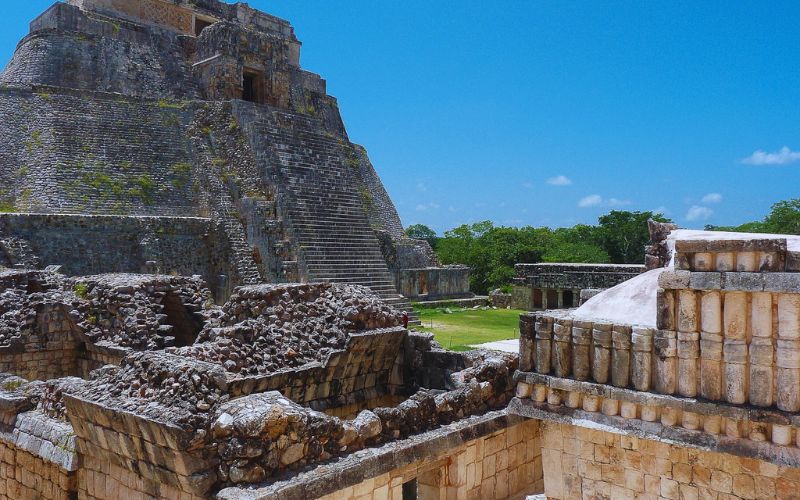 When Is Xcaret Park Open