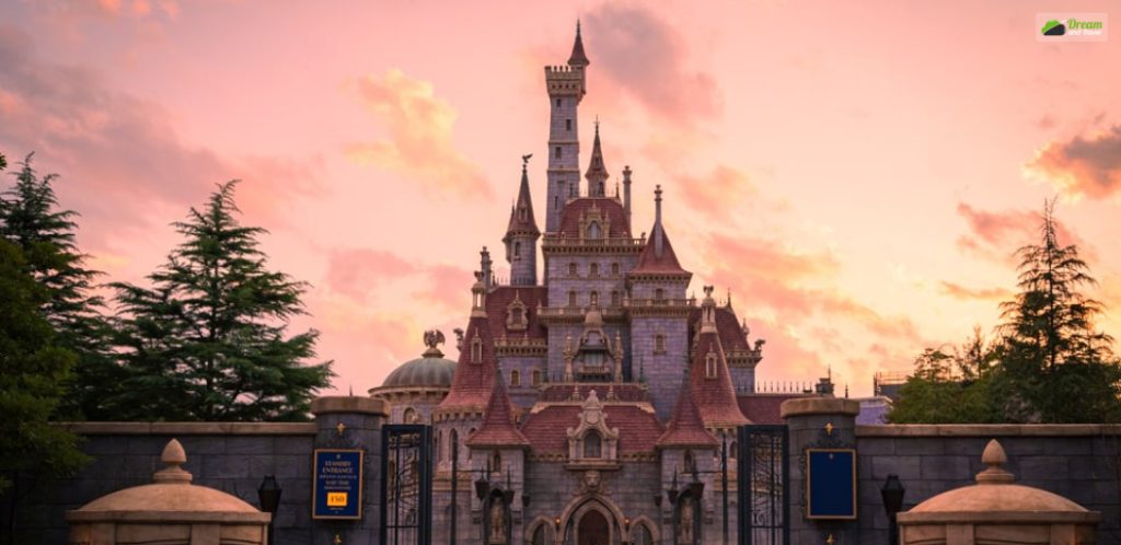 When should you visit tokyo