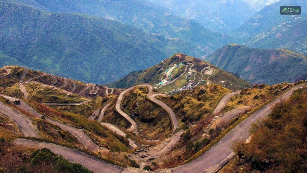 Best Places to Visit in Gangtok | Into The Snowy Wonderland